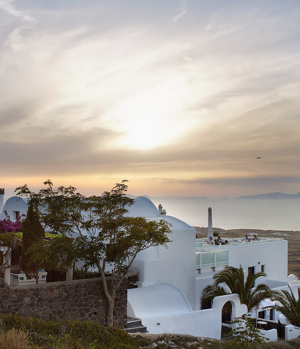  Finikia Memories Hotel | Authentic Hospitality in Santorini